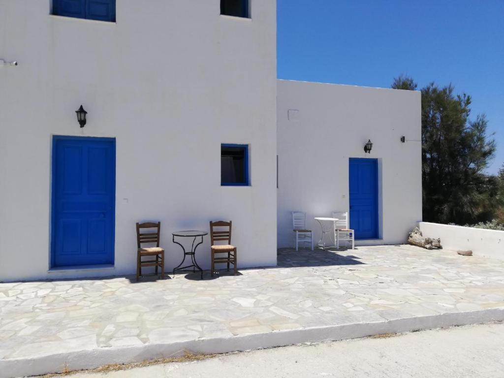 Papikinou Studios Adamantas  Exterior photo
